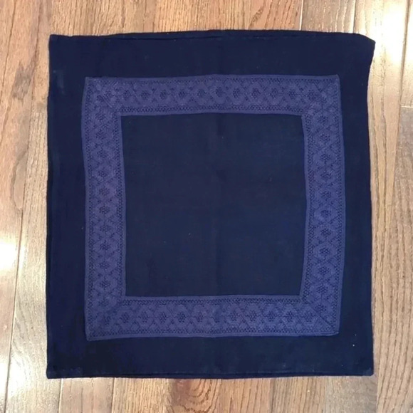 Pottery Barn Pillow Case Square 22x22‎ Navy Lace - Picture 1 of 5